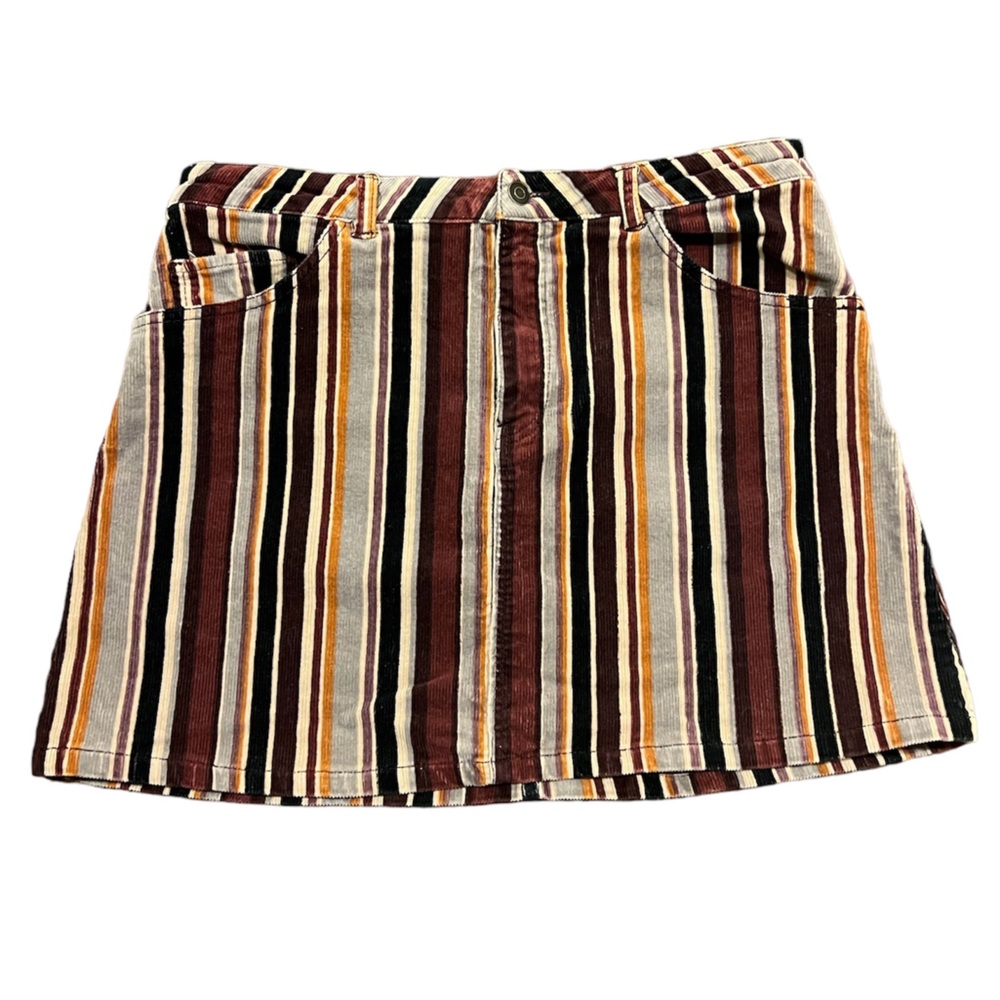 mini skirt